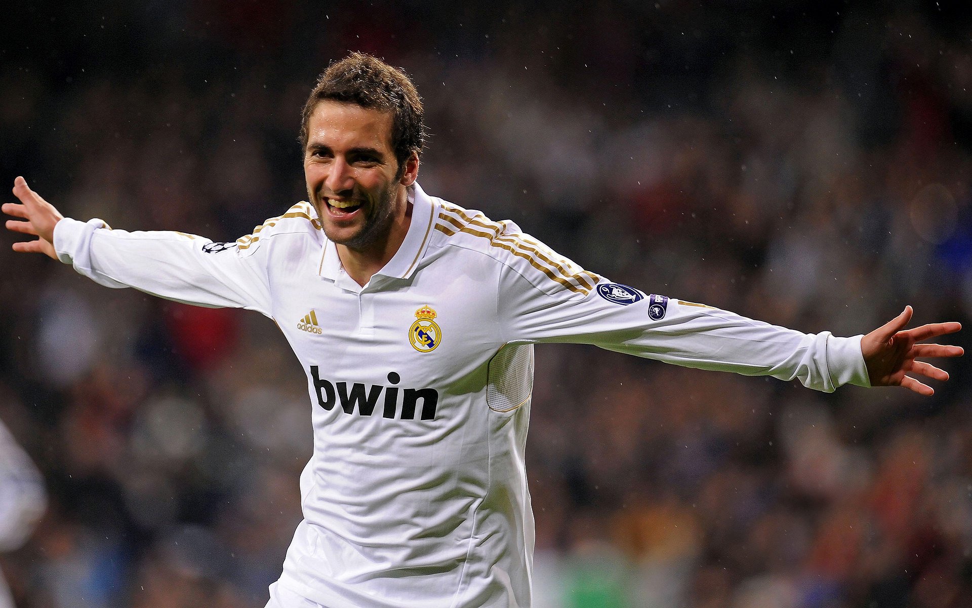 世俱杯决赛：冠军归属悬念一触即发，世俱杯夺冠